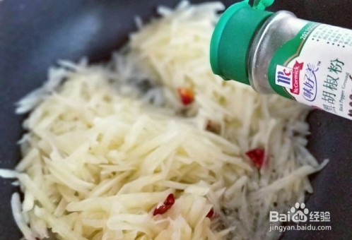 酸辣土豆丝卷饼是如何做的？家常教程