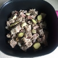 怎么做美味的海带鲜排骨汤