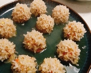 团团圆圆的珍珠丸子的做法