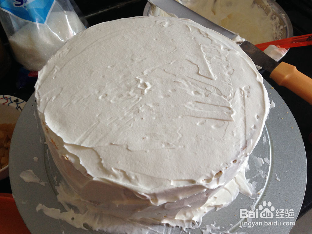 大黄鸭奶油蛋糕的做法