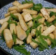 尖椒炒豆腐怎么做