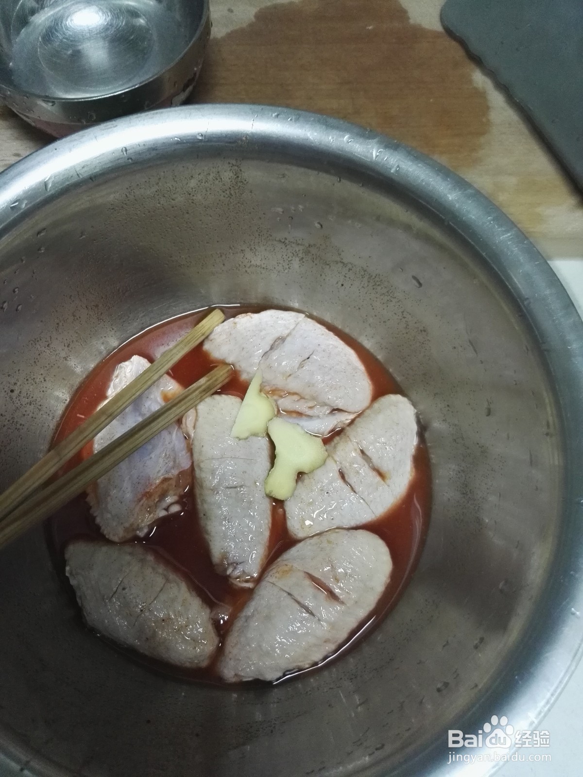 奥尔良炸鸡翅做法