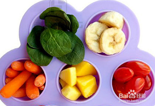 如何正确添加辅食？