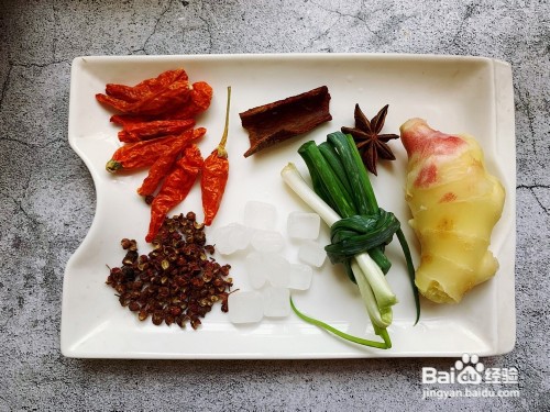 红烧鸡爪的做法