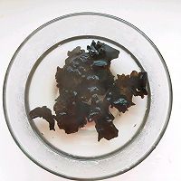 木耳鸡蛋清炒胡萝卜