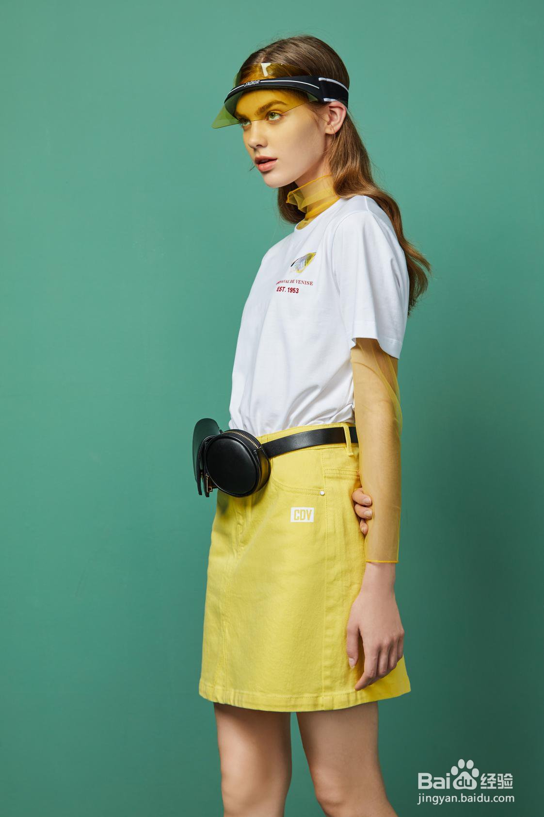 夏天，女生如何穿搭更精致