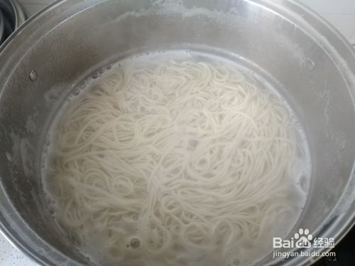 怎样做酸汤面？