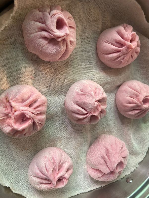 好吃的猪肉粉条包子