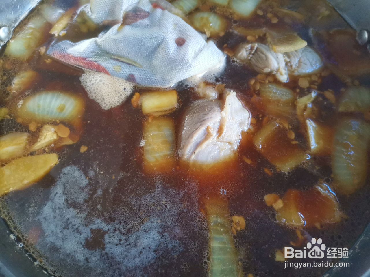超级美味的家庭版酱牛肉的做法