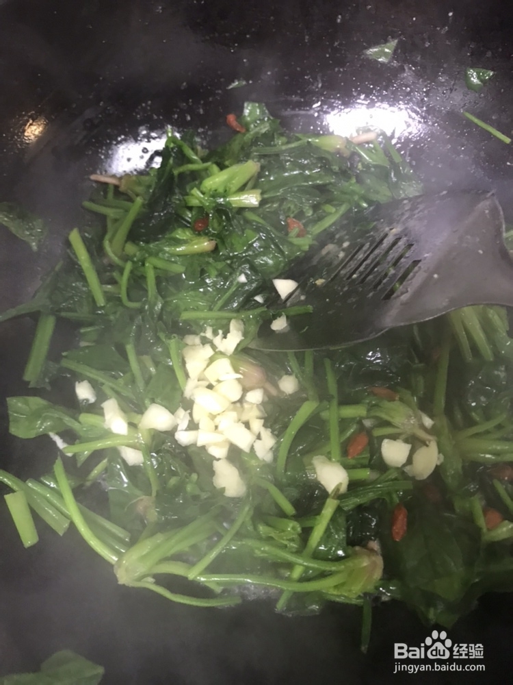 诱惑味蕾的清炒菠菜