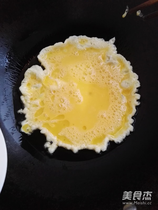 蒜苔炒鸡蛋的做法