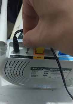 怎样快速增强wifi信号