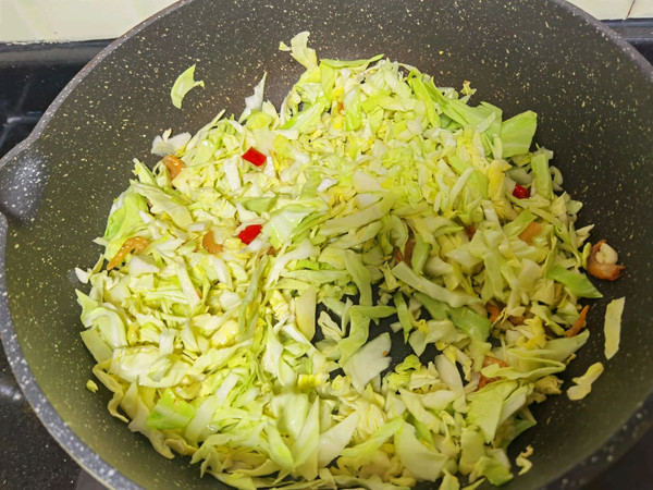 虾米小米辣炒包菜