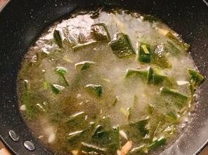 海菜豆腐汤的简单做法