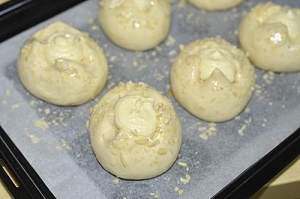 乳酪喷泉包的做法