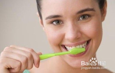 牙齿总出血怎么办?