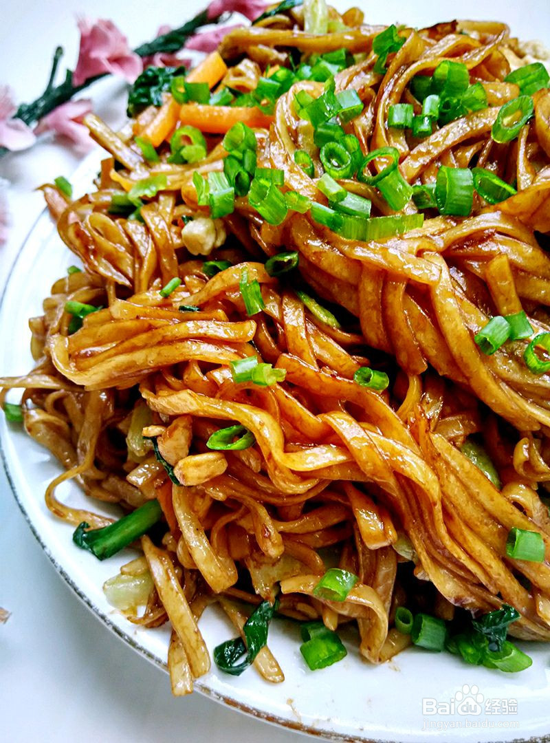 浓香酱油炒面的做法