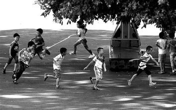 中小学生在上体育课时需注意安全事项有哪些？