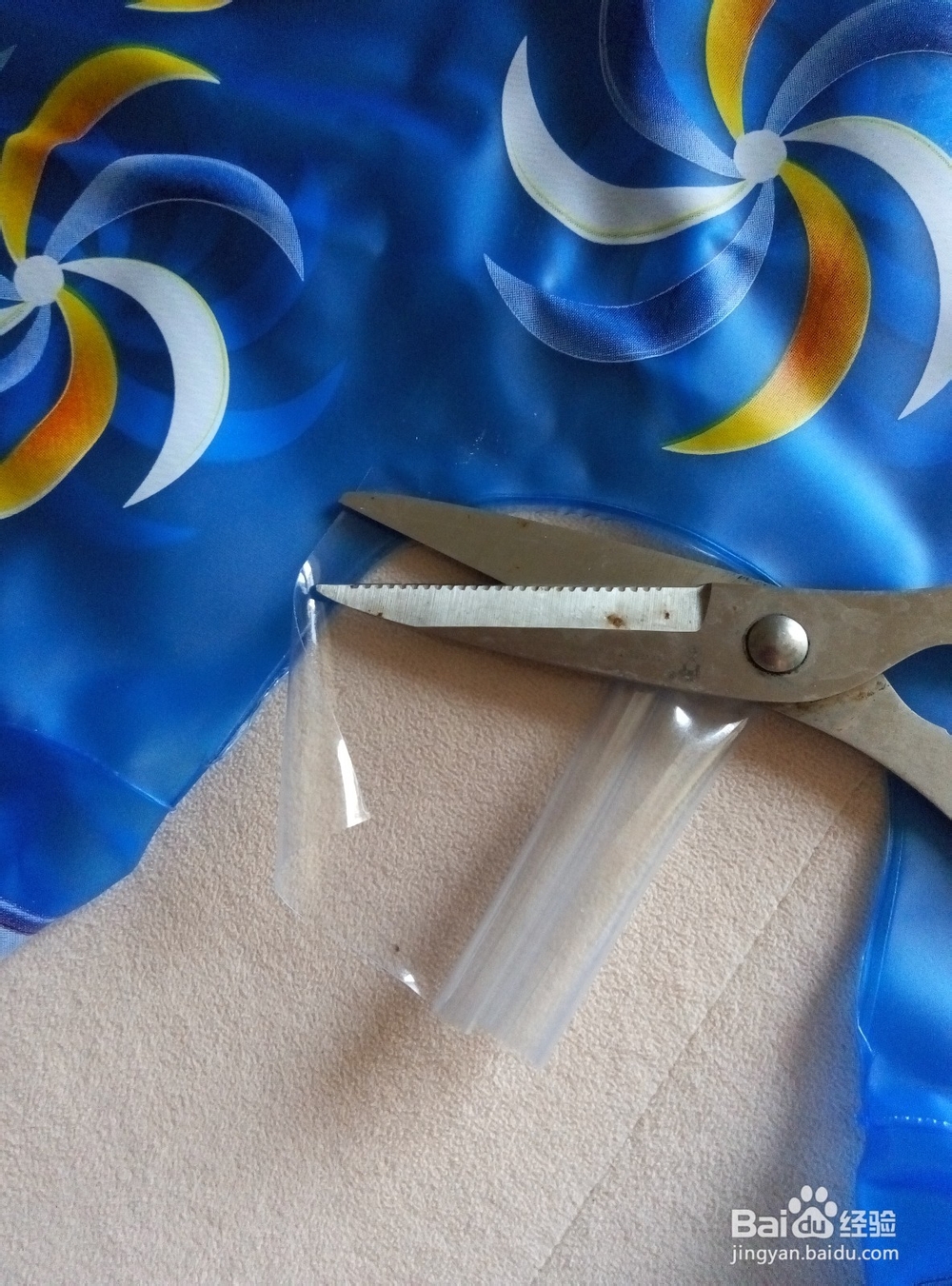 如何修补游乐宝或者游泳圈