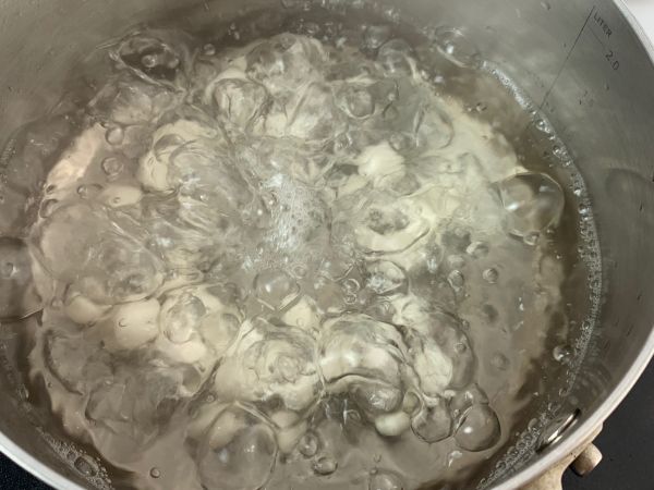 红糖红豆桂花丸子汤