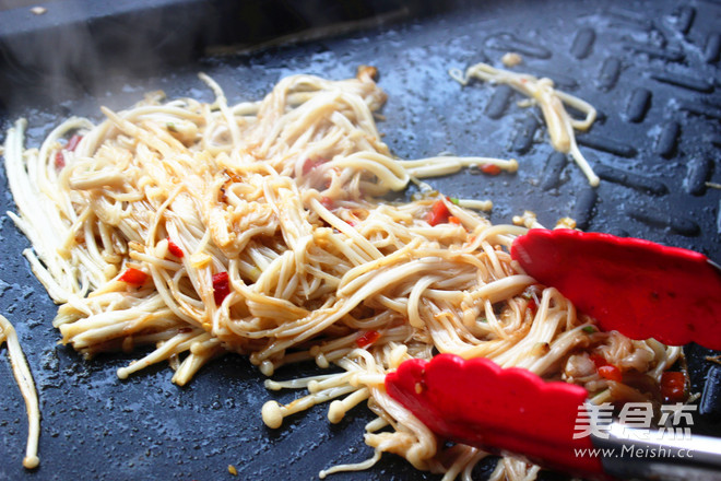 剁椒金针菇的做法