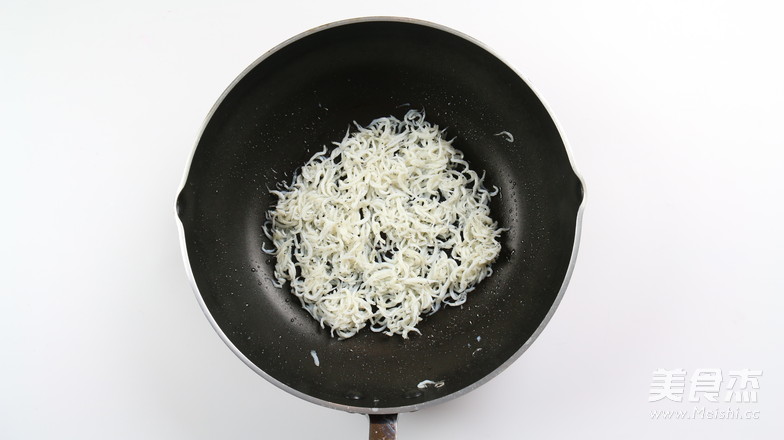 【金银满盆】银鱼炒鸡蛋