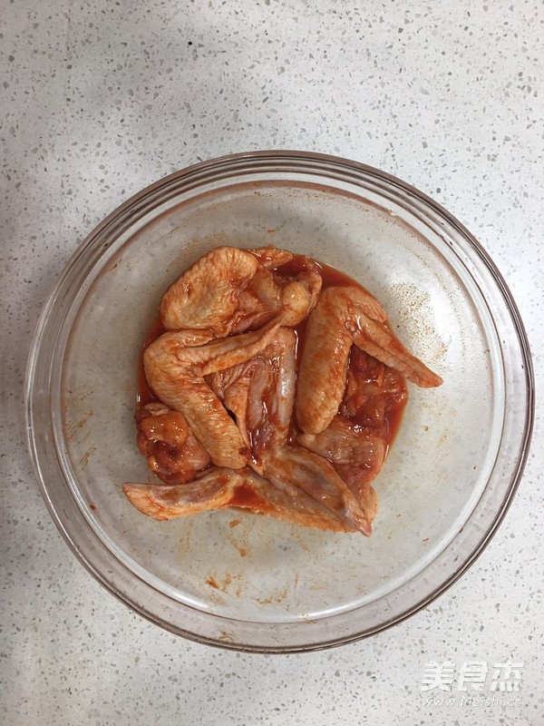 鸡翅包饭的做法
