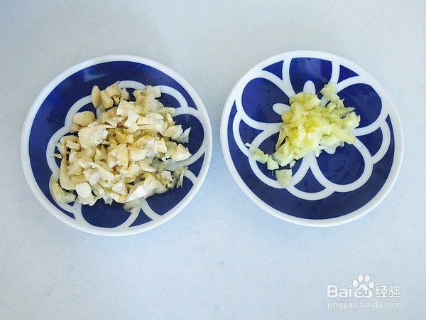 木耳炒白菜的做法