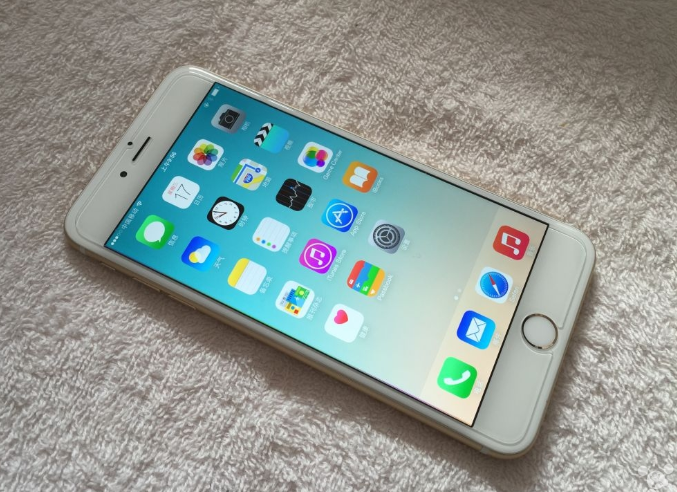 iPhone6可以同时用蓝牙连接两个设备吗?一个耳机，一个手表。