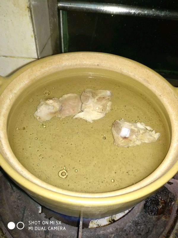 文钱甘排骨红豆粥