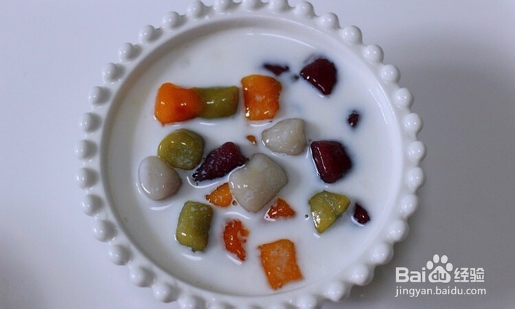 椰浆红豆芋圆水果捞