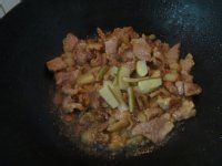 酸甜萝卜炒瘦肉