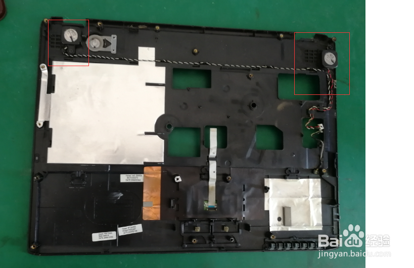 三星笔记本R458喇叭的更换方法