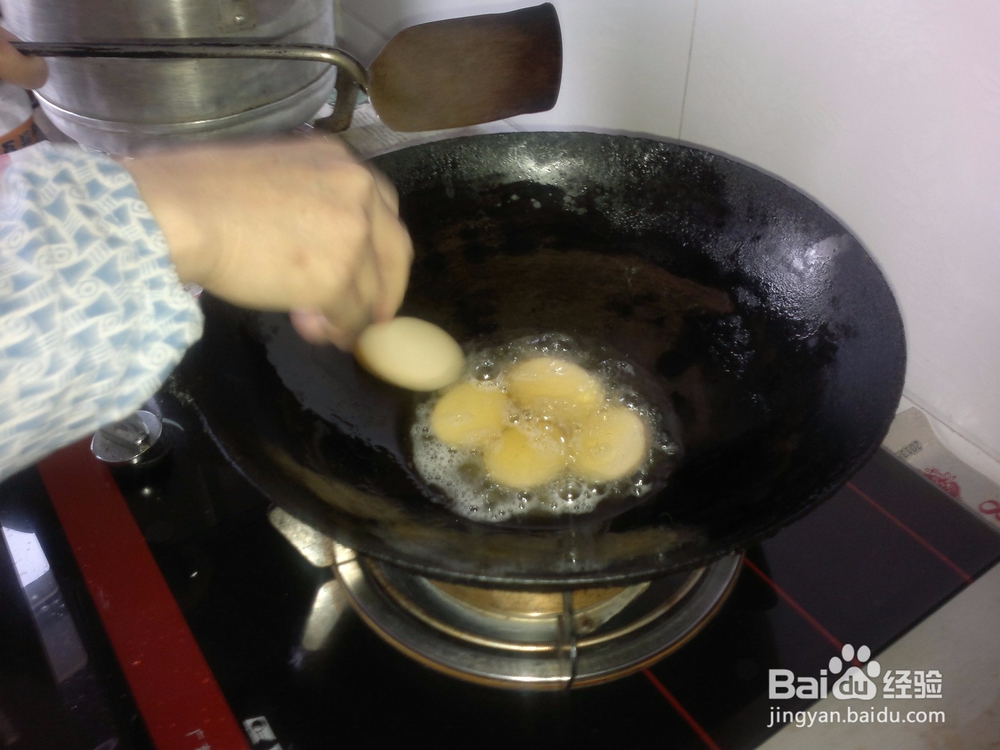 香辣木耳烧素鸡的做法