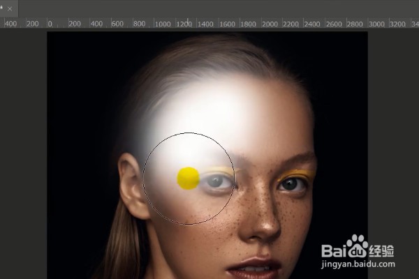 PS如何改变、调整图片中人物的肤色？