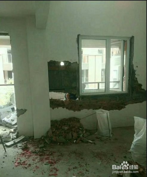 成都地板專業拆除_木踢腳安裝圖解_木地板踢腳線如何拆除