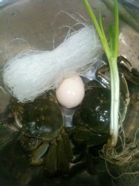 蒜香粉丝蒸大闸蟹
