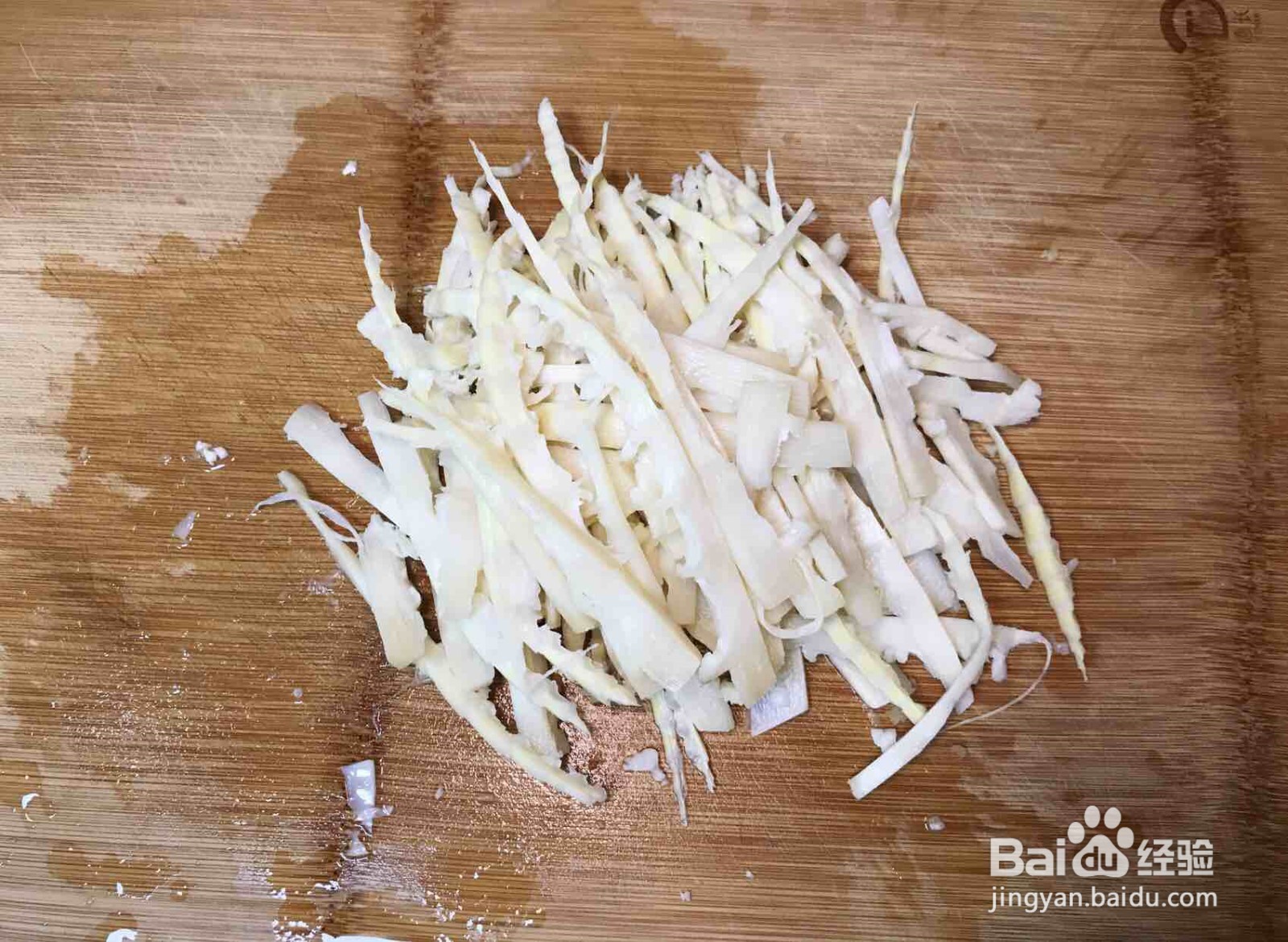 红油凉拌苦笋丝的做法