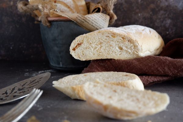 全麦油葱酥软欧面包
