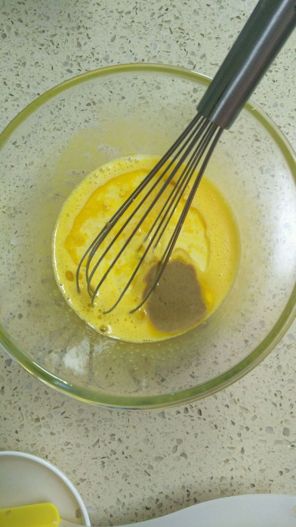 芝麻酱戚风蛋糕