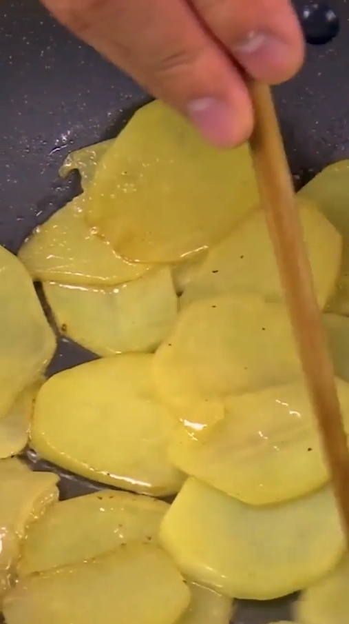 腊肉煸土豆怎么做