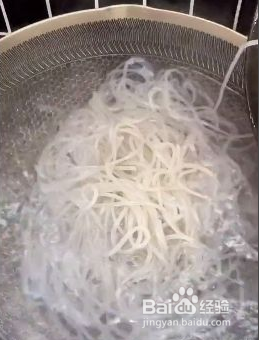 家庭酸辣粉的做法