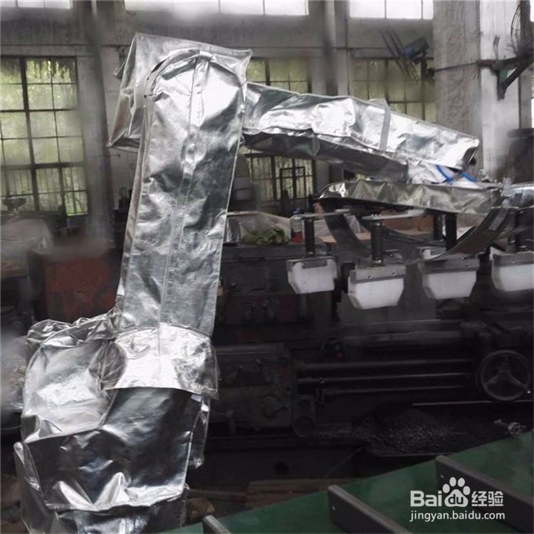 选择耐高温机器人防护服需要注意哪些问题