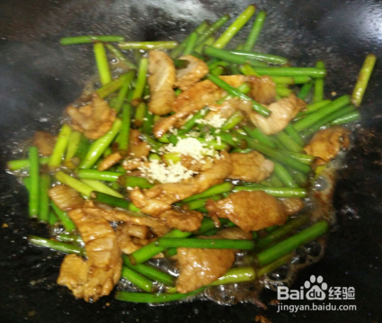 蒜苔炒肉的做法