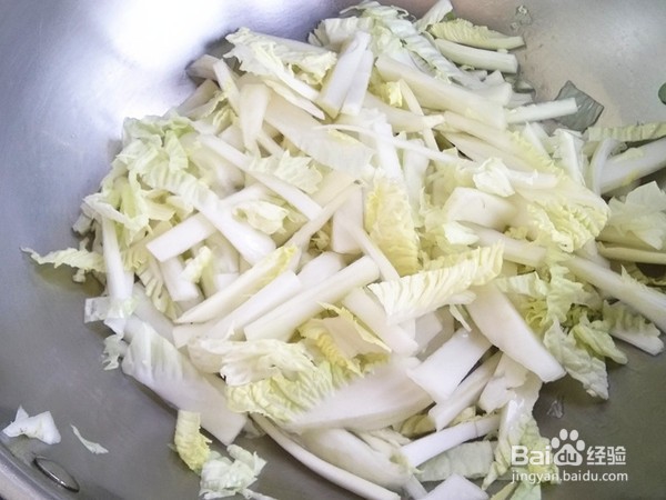 木耳烧白菜家常的做法