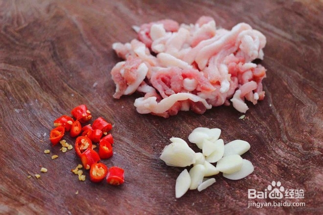 芸豆丝炒肉便当