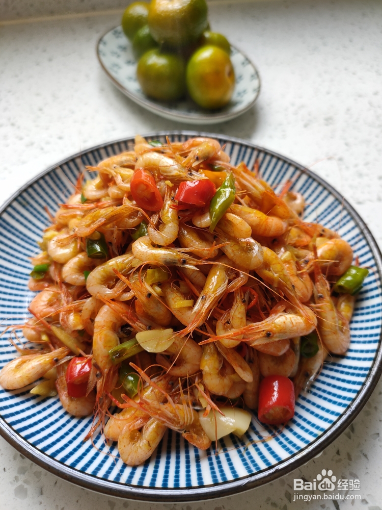 新手简单做爆炒小河虾