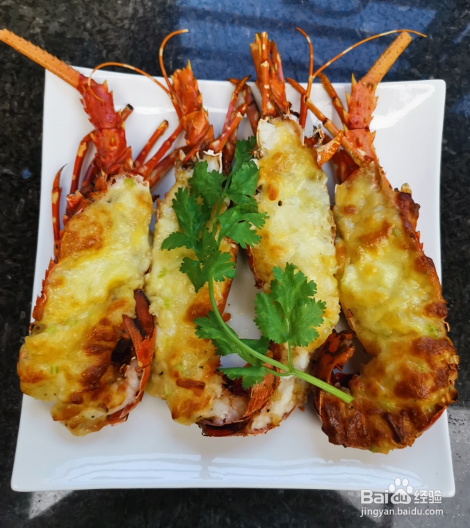小孩子超喜欢的蒜蓉芝士焗龙虾