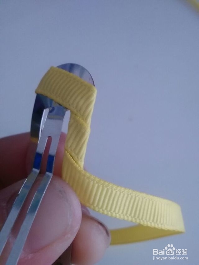 DIY手工：[4]DIY礼物发卡送孩子