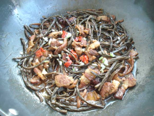 干豆角炖五花肉